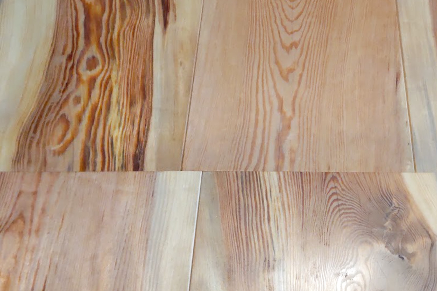 赤松と黒松を使用した床。「いい板ですが、かなりの反りと捩じれがあり削るのに苦労ました」