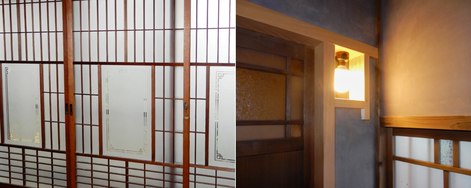 左：お施主さんが惚れ込んだ昭和初期の建具。「繊細で美しいですね」 右：建築した86年前の形に再現した厠（かわや）の灯窓。「鴨居と方立は新しいものを取付けました。建具も残っていたので、一本引きと開き戸をそのまま使用しました」