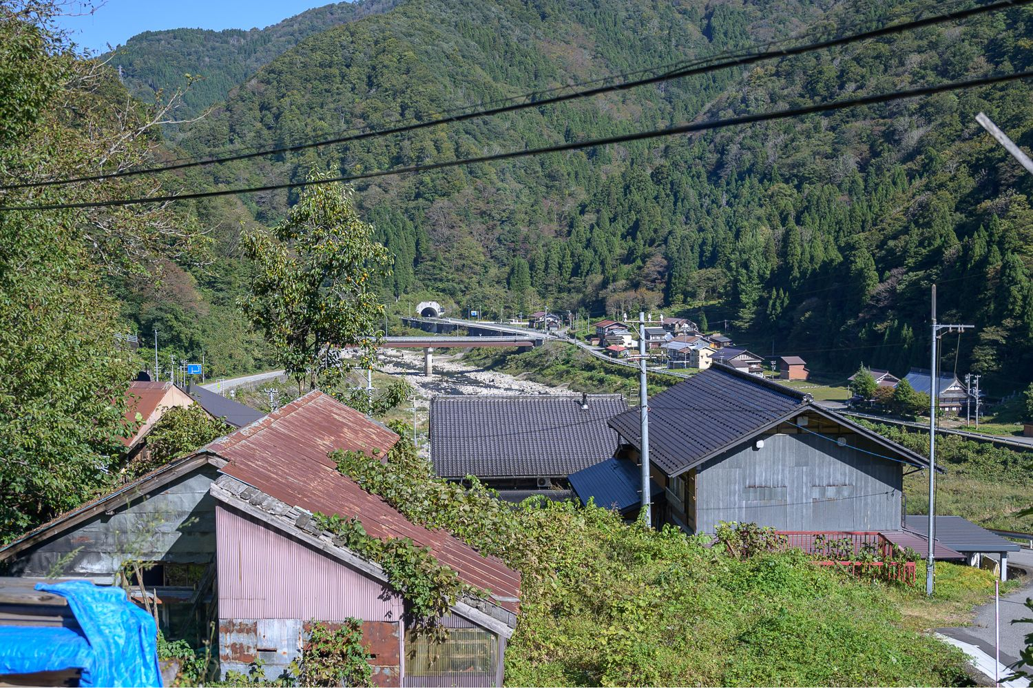 昔ながらの住宅が多く残る